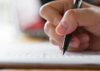 राज्य सरकारचा मोठा निर्णय – आरोग्य विभागात होणार 10 हजार पदांची भरती