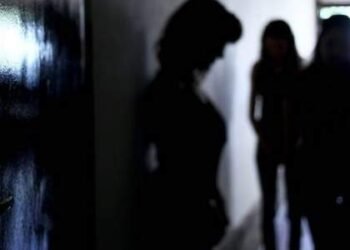 Big Breaking : जळगाव गोलाणी मार्केटजवळ कुंटनखान्यावर छापा, ६ महिलांसह २ पुरुष ताब्यात