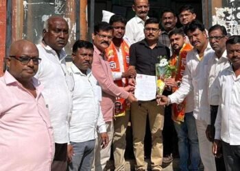 प्रांत रजेवर, प्रभारींना सह्यांचा अधिकारच नसल्याने दाखल्यांसाठी मुलांची फरफट