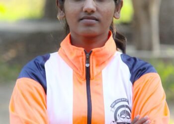 के.सी.ई बीपीएड महाविद्यालयाची खेळाडू सोनल हटकरची विद्यापीठाच्या बास्केटबॉल संघाच्या कर्णधारपदी निवड