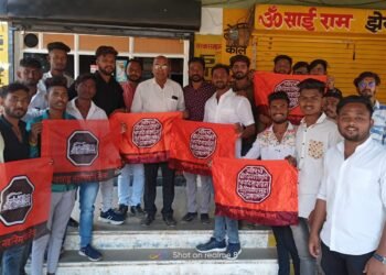 नववर्षं निमित्ताने महाराष्ट्र नवनिर्माण सेनेत जळगाव शहरातिल अनेकतरुणांनी पक्षप्रवेश केला