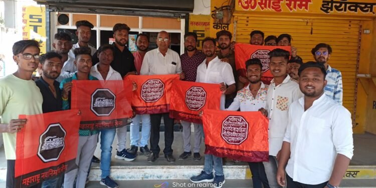 नववर्षं निमित्ताने महाराष्ट्र नवनिर्माण सेनेत जळगाव शहरातिल अनेकतरुणांनी पक्षप्रवेश केला