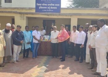 विकास शरद शेलार यांनी केलेल्या समाजकार्याची दखल घेऊन त्यांचा सत्कार करण्यात आला