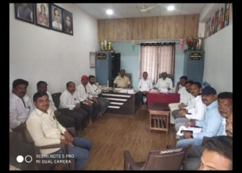 रोडरोमियोंची खैर केली जाणार नाही गावात धिंड काढुन कारवाई केली जाईल! पो.नि विलास पुजारी शेवगांव