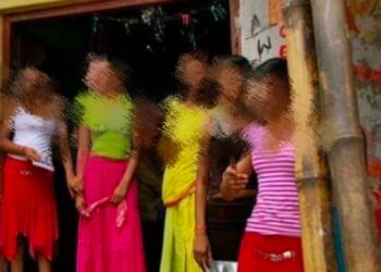 चोपडा..! कुंटणखान्यावर पोलिसांचा छापा! ३६ महीलांची सुटका तर ९ महीलांवर गुन्हा दाखल