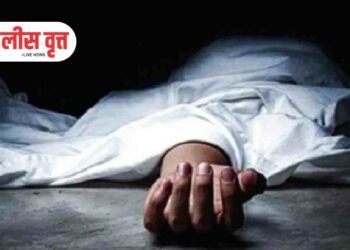 पत्नीने केली पतीची हत्या अन रात्रभर झोपून राहिली मृतदेहाजवळ