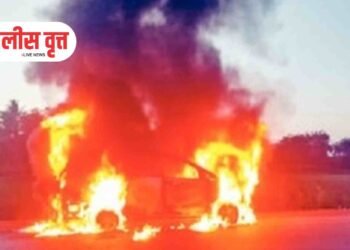 बर्निंग कारचा थरार ; नवरदेवासह पाज जण सुखरूप !
