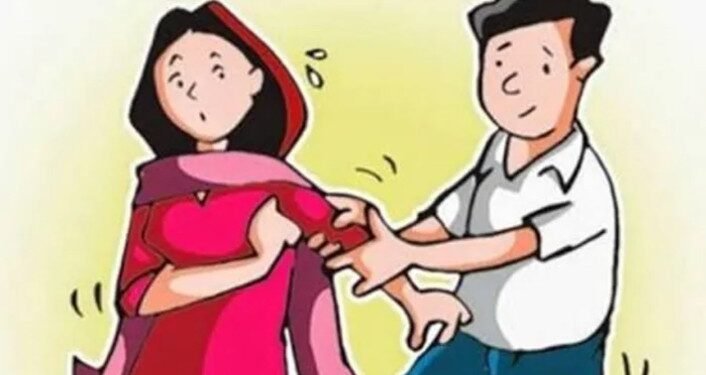 अमळनेर..! दहावीच्या पेपर देण्यासाठी येणाऱ्या तरुणीला फूस लावून पळविले