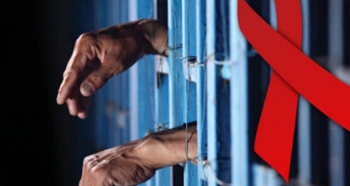 खळबळजनक! जेलमध्ये 44 कैदी HIV पॉझिटिव्ह