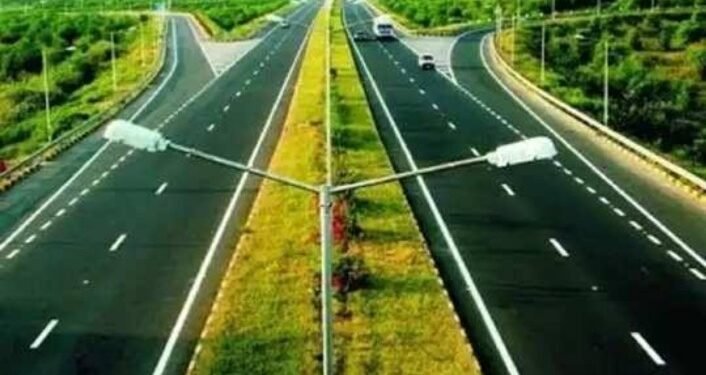 मोठी बातमी ! – समृद्धी महामार्गावरुन प्रवास करणाऱ्यांसाठी नवे नियम जारी – पहा कसे आहेत नवे नियम