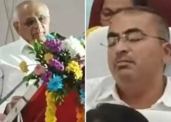 मुख्यमंत्र्यांच्या कार्यक्रमात डुलक्या, देणारे मुख्य अधिकारी निलंबित