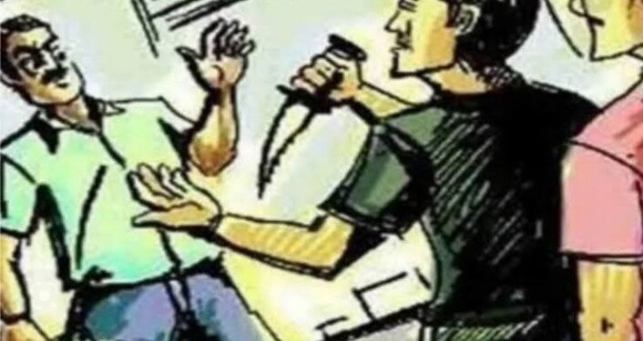 शिंदखेडा! बाम्हणे गावात एकावर चाकूहल्ला, १० जणांवर गुन्हा