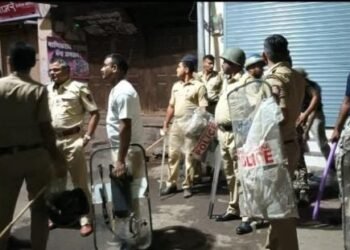 अमळनेर..! अल्पवयीन मुलांच्या किरकोळ भांडणातून सामाजिक तेढ निर्माण होऊन दगडफेक