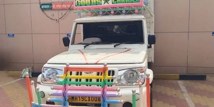 चाळीसगाव! बोलेरोतून जाणारा तब्बल १८ लाखांचा गुटखा जप्त; गुटखा तस्करांमध्ये उडाली मोठी खळबळ