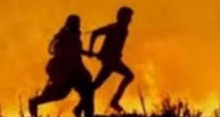 अमळनेर! आई-वडील बाहेरगावी गेले असता मध्यरात्री अल्पवयीन मुलीला पळविले..