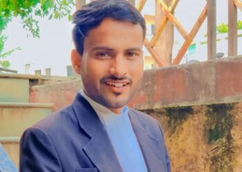 “सत्ताकारणाच्या” उधळत्या बैलाला “कायद्याचं” दावण बांधण्याची गरजं- मंथन साळुंखे