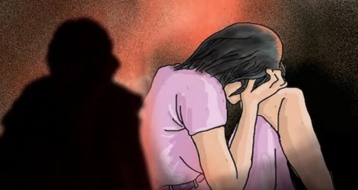 अमळनेर हादरले! नात्याला काळीमा बापाकडून अल्पवयीन मुलीवर अत्याचार