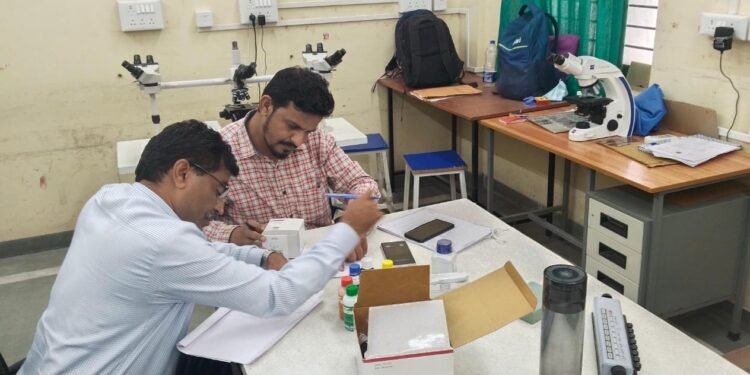 ब्रेकिंग..! शासकीय रुग्णालयाच्या पॅथॉलॉजी विभागावर अन्न व औषध प्रशासन छापा