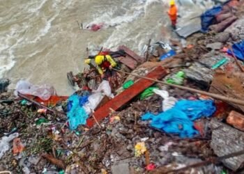 गौरीकुंड दुर्घटना! १७ जण बेपत्ता, ३ जणांचा मृत्यू..