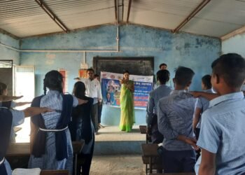 नेहरू युवा केंद्र मार्फत शहापूर शाळेत बालविवाह प्रतिबंधात्मक प्रतिज्ञा घेण्यात आली.