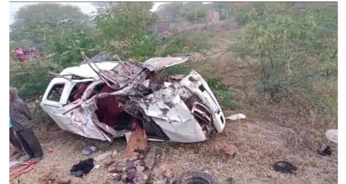 साई दर्शनासाठी जाणाऱ्या भाविकांवर काळाचा घाला; अपघात ४ जणांचा मृत्यू..