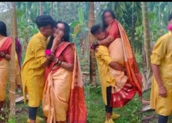 सहलीदरम्यान विद्यार्थी व मुख्याध्यापिकेचा रोमान्स, किस करतानाचा फोटो व्हायरल…. पालकांमध्ये  संताप