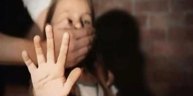 संतापजनक! चोपड्या दोन वर्षीय चिमुरडीचे लैंगिक शोषण