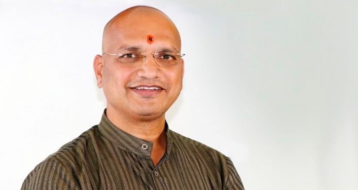 जनतेला उल्लू बनवणे थांबवा – सामाजिक कार्यकर्ता संदीप घोरपडे