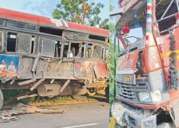 Dhule news! एसटी-आयशर अपघात; २५ जण जखमी, ४ गंभीर