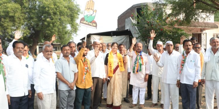 मारवड व परिसर हा काँग्रेसचा बालेकिल्ला- डॉ. अनिल शिंदे,काँग्रेसच्या पंज्यालाच ग्रामस्थांची पसंती:- मा.जि.प.सदस्य शांताराम पाटील