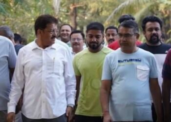 आमदार राजूमामा भोळे यांच्या गाठीभेटी करत सुसंवाद सुरु