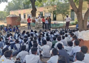 शिरुडच्या विद्यार्थ्यांना आपत्ती व्यवस्थापनाचे धडे